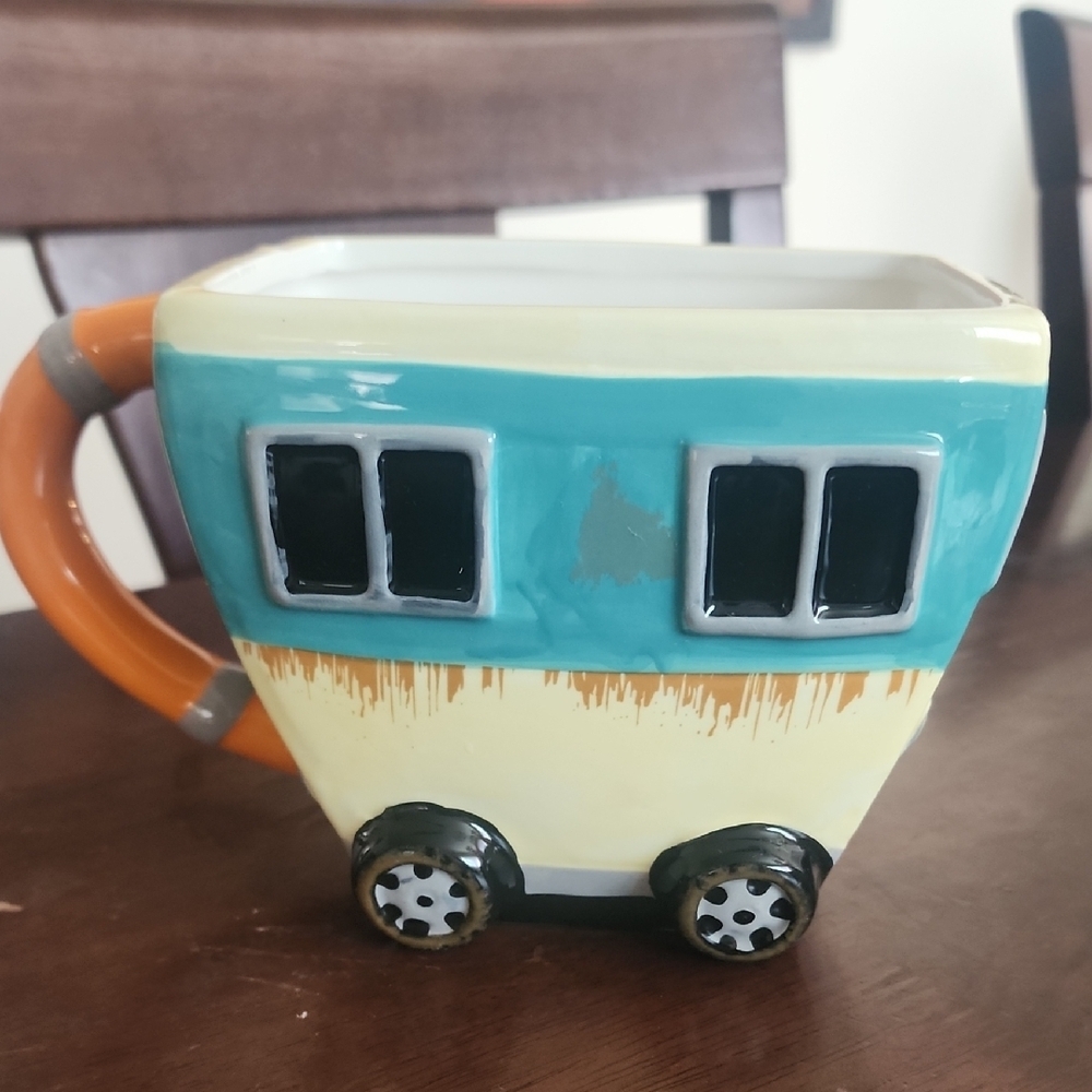 National LampoonChristmas Vacation Camper Mug